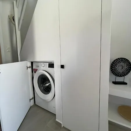 Egea House *