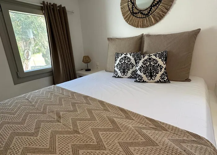 Egea House Semesterbostad *